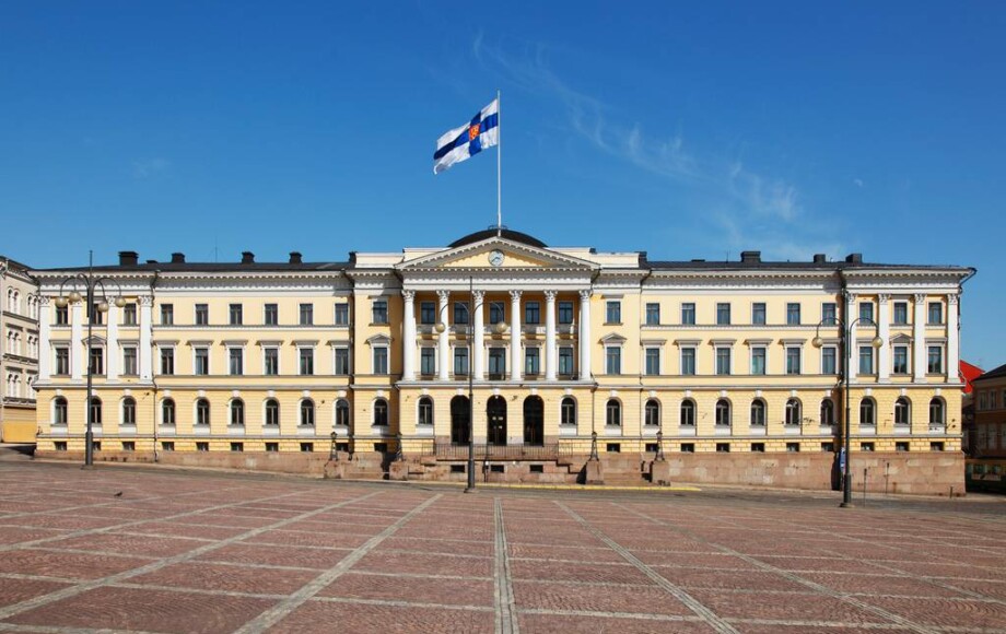 Kärkihankkeiden rahoitus varmistui – kuntien menoille asetettiin katto