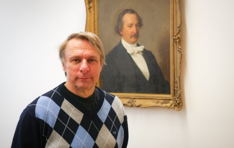 Suomen Taiteilijaseuran uusi puheenjohtaja Markus Renvall luotsaa taiteilijakuntaa kohti yhteisöllisyyttä ja avoimuutta